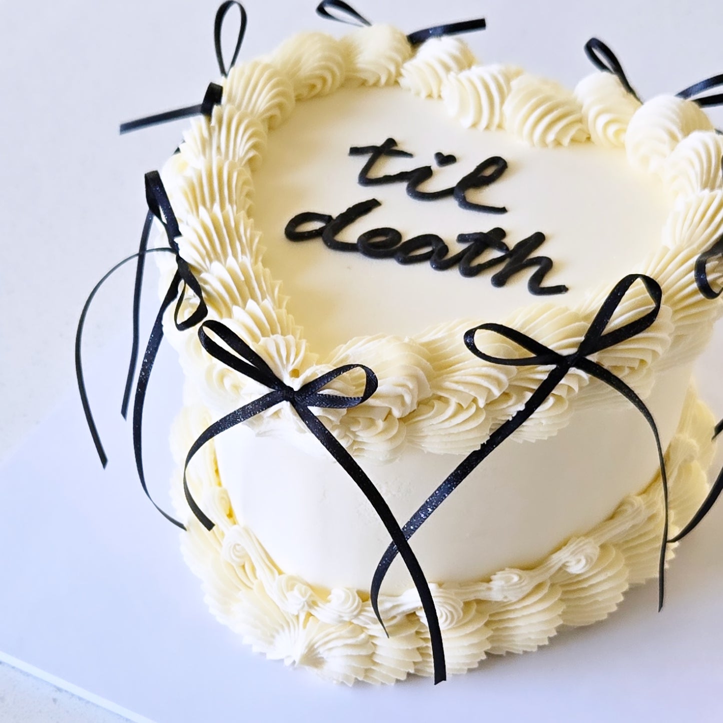 Heart shaped celebration cake 🩷