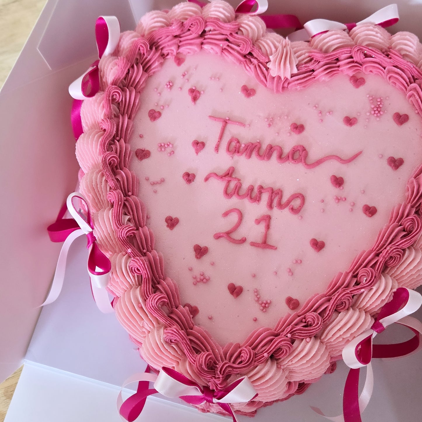 Heart shaped celebration cake 🩷